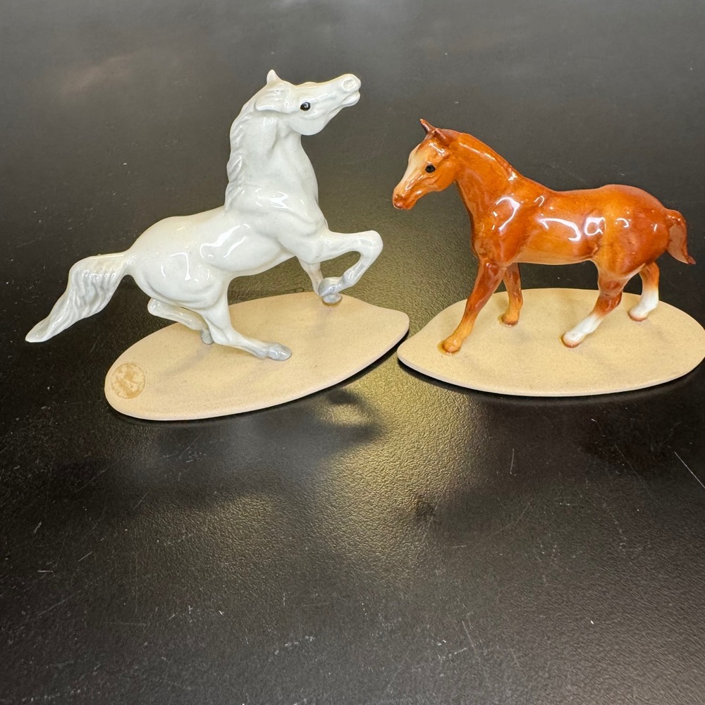 Hagen-Renaker Horse Figurines Set White Rearing Arabian & Chestnut Brown Ceramic